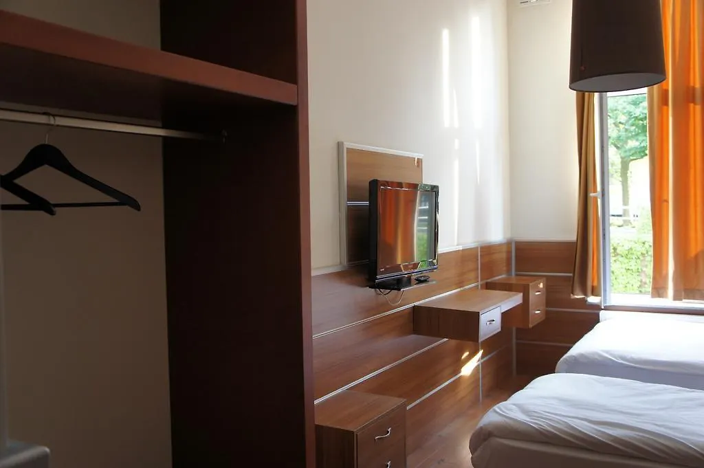 **  Hotel Erasmus Rotterdam Нидерланды