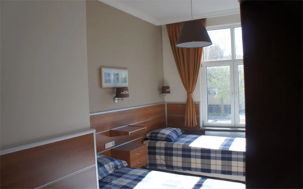 Hotel Erasmus Rotterdam 2*,  Netherlands